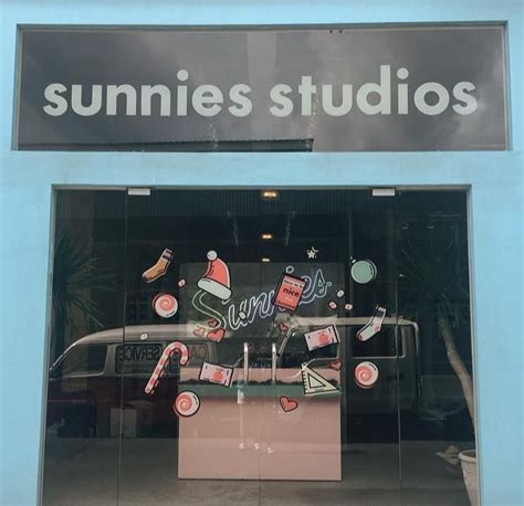is sunnies studios and metrosunnies the same|About .